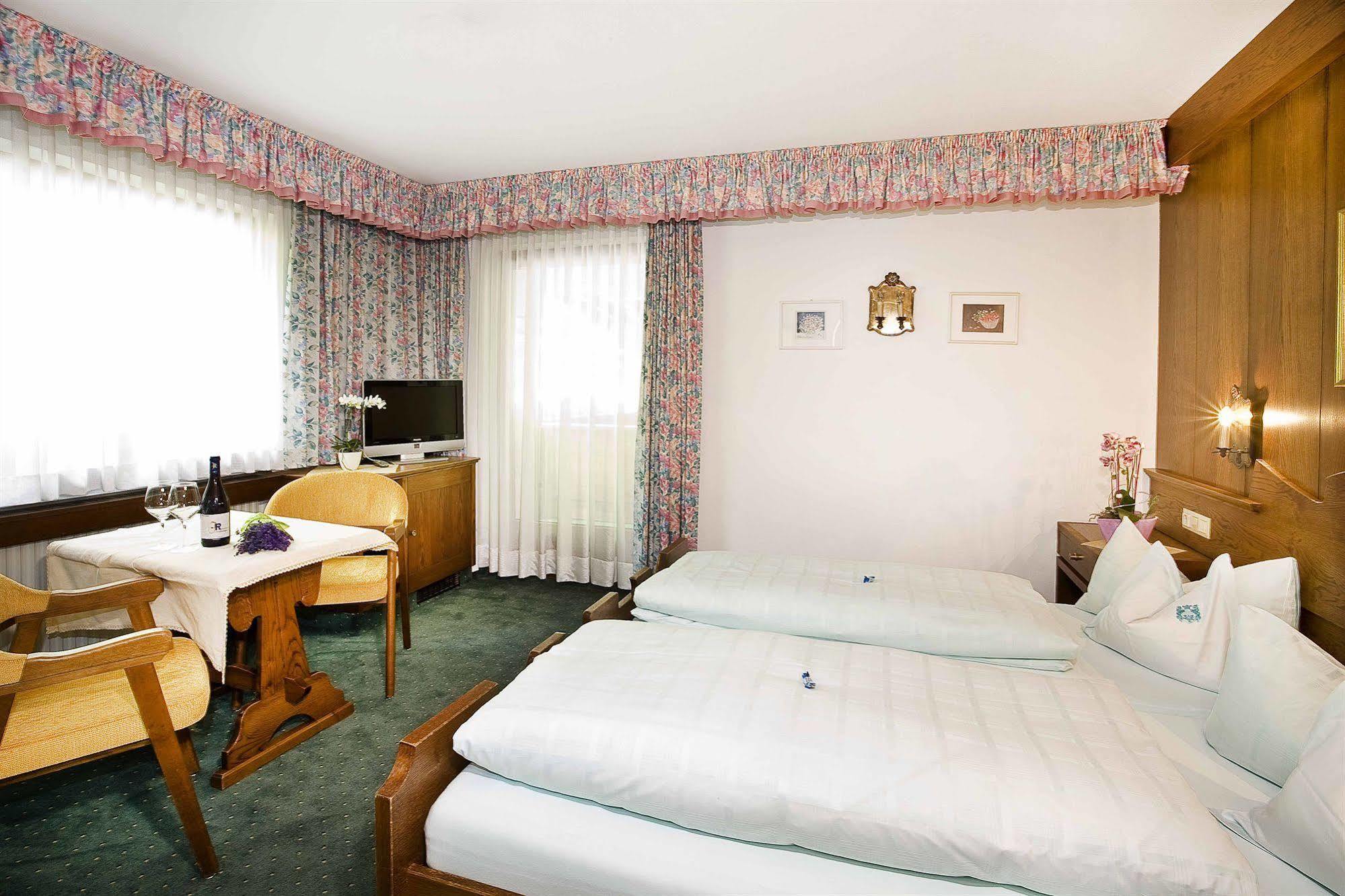 Hotel Alpenhotel Fernau 4*
