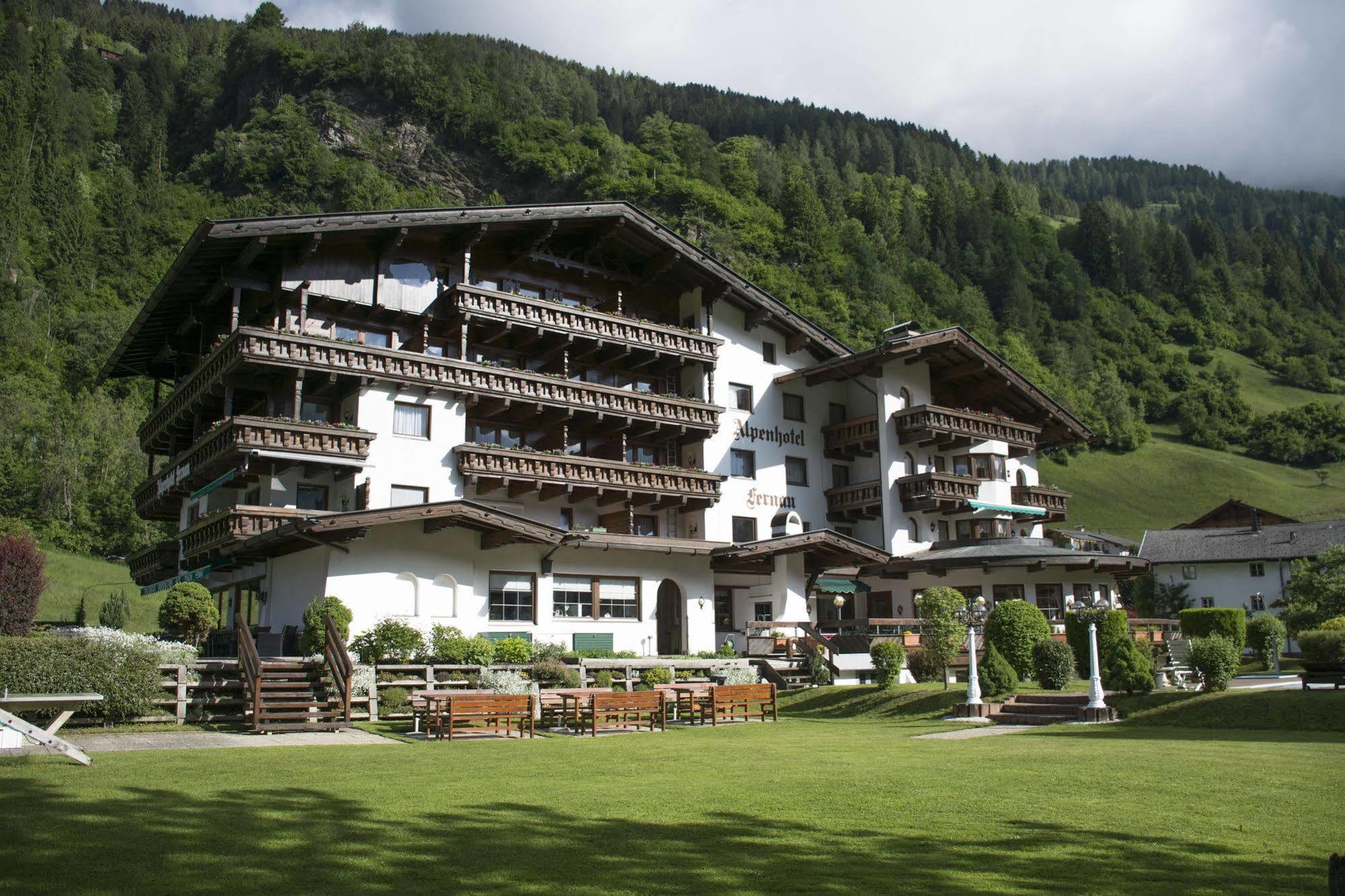 Alpenhotel Fernau Hotel 4*